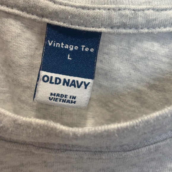 Old Navy Heather Gray Vintage Tee - Picture 4 of 5